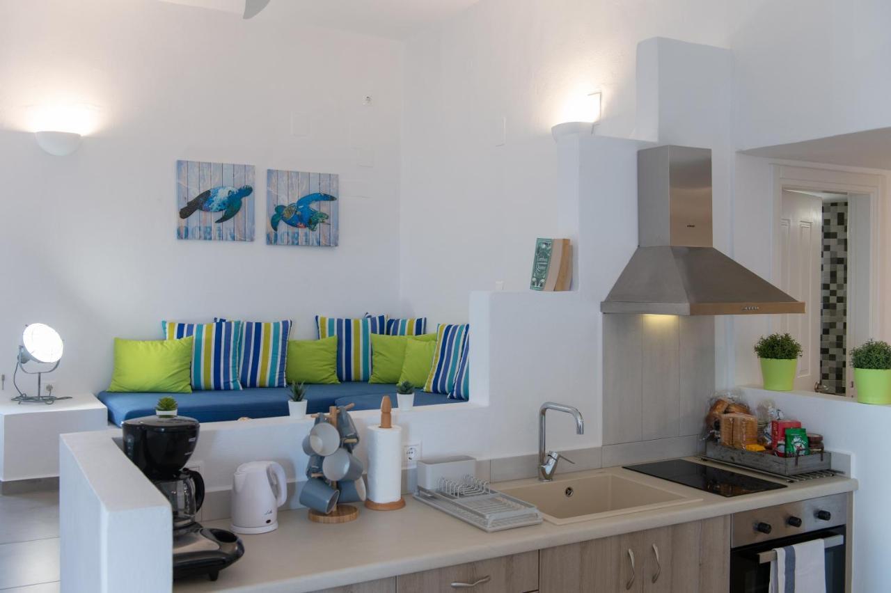 Grey House Villa Exambela ภายนอก รูปภาพ