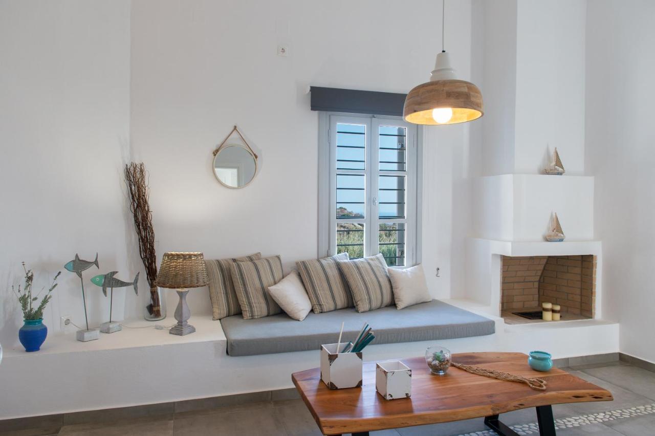 Grey House Villa Exambela ภายนอก รูปภาพ
