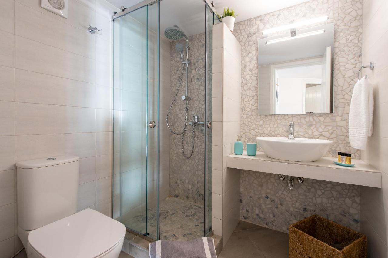 Grey House Villa Exambela ภายนอก รูปภาพ